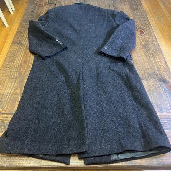 Nino Cerruti Cashmere Wool Blend Overcoat Mens Charcoal Gray, mens size 38r